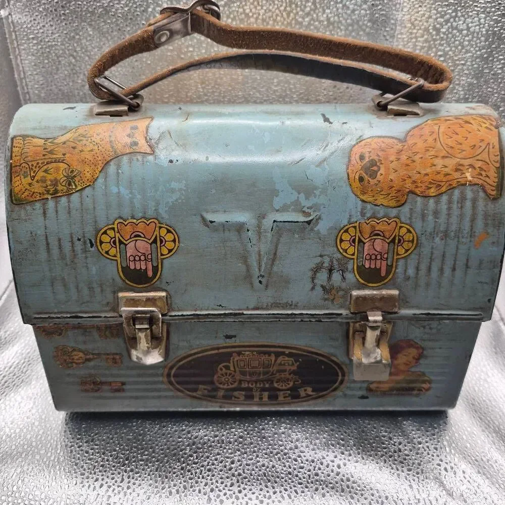 Vintage domed lunch box